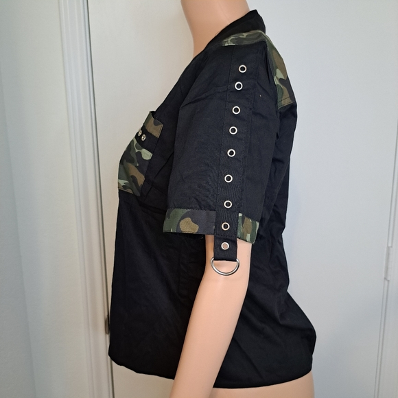 Dead Threads Womens XL Shirt Goth Black Camouflage Button Down Short Sleeve - Picture 6 of 13